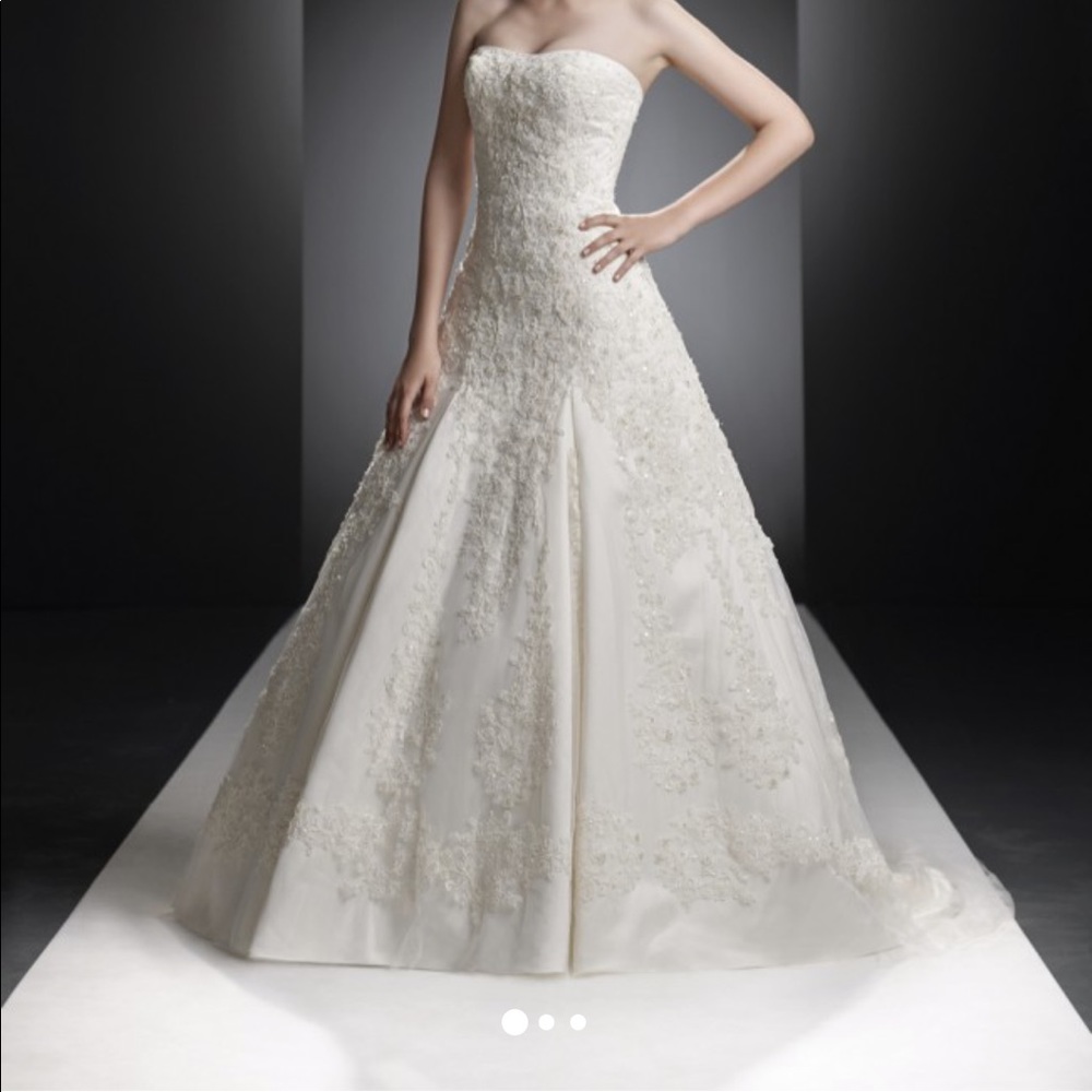 Oleg Cassini Wedding Dress